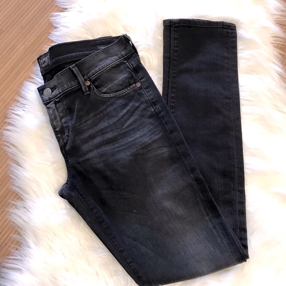 Citizens Of Humanity Denim - Citizens of Humanity Avedon Distressed Jeans